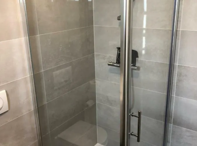 Small House Tia With Private Pool Appartement *